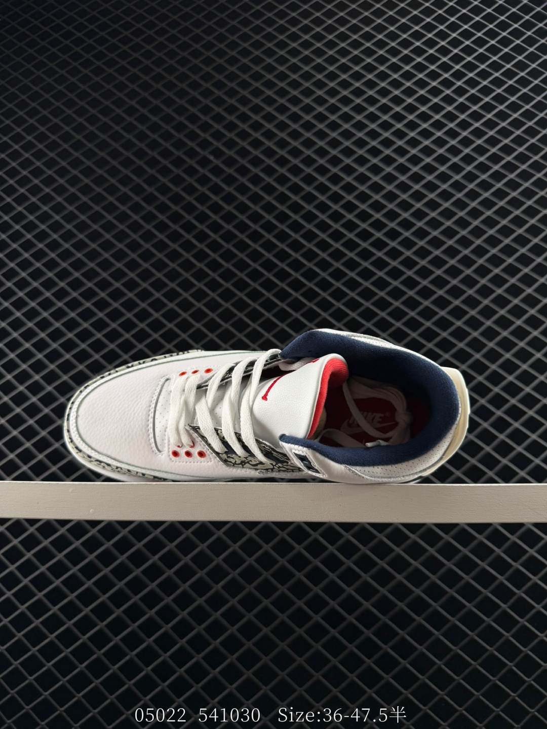 Air Jordan 3 Valentine's Day WMNS